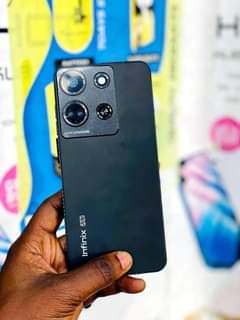 A picture of INFINIX NOTE 30 BLAND NEW GB 256 RAM 8