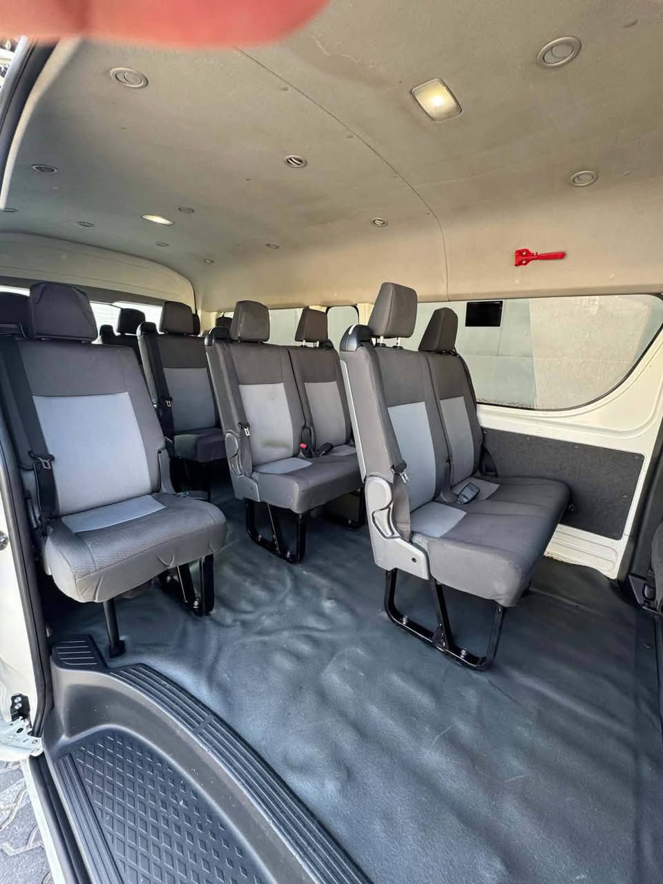 A picture of Toyota hiace van 2020 13sites 971566482809