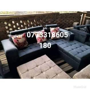 classifieds/furniture sofas