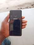 A picture of galaxy a20s bado mpya kabisa