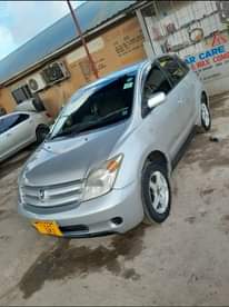 A picture of Toyota ist