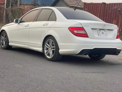 A picture of 2014 model Mercedes c300 direct with nothing to fix Price