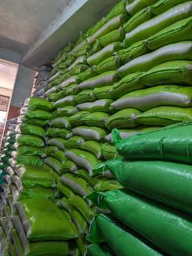 A picture of  Wholesale Retail Tz Super Rice kawoowo . Nicely Sorted