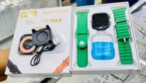 A picture of PACKAGE YA SMART WATCH EARPODS Bei 70 000 0785350692