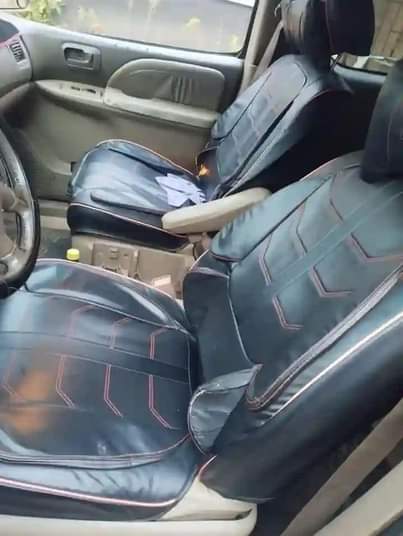 A picture of 2002 Toyota sienna Price 3 2m Location Amuwo odofin Lagos