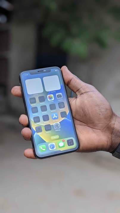 A picture of Iphone
