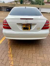 A picture of Mercedes Benz E240