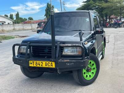 suzuki escudo