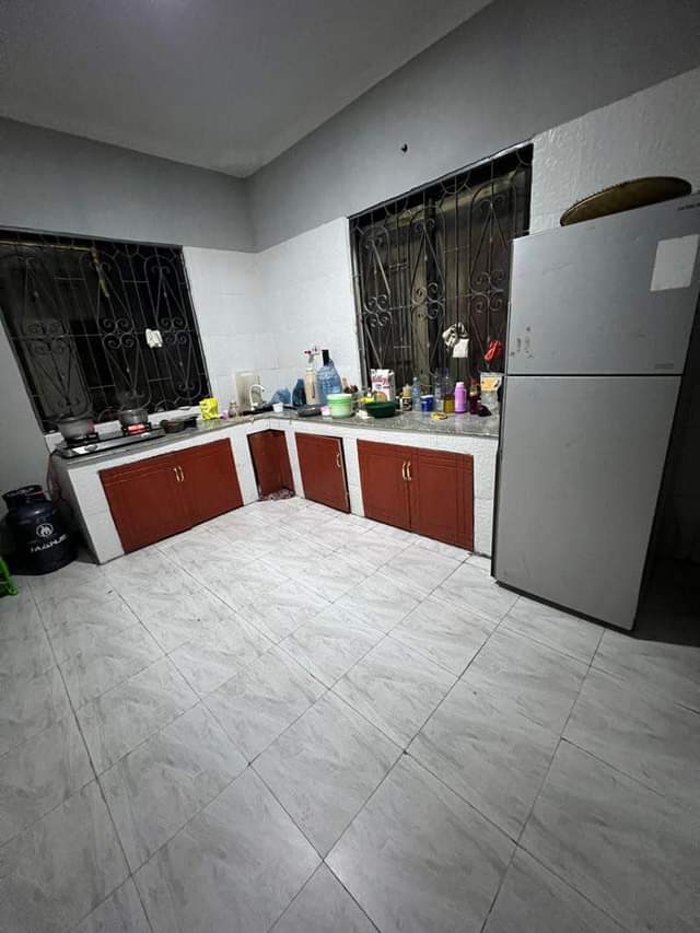 A picture of HITACH REFRIGERATOR ON SALE