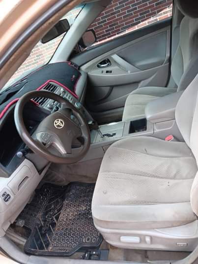 A picture of Toyota Camry 08