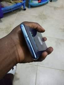 A picture of Mchawi wa camer samsang s10 bado mbichi haina undugu nafundi