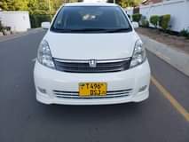 A picture of TOYOTA ISIS FOR SALE DSJ