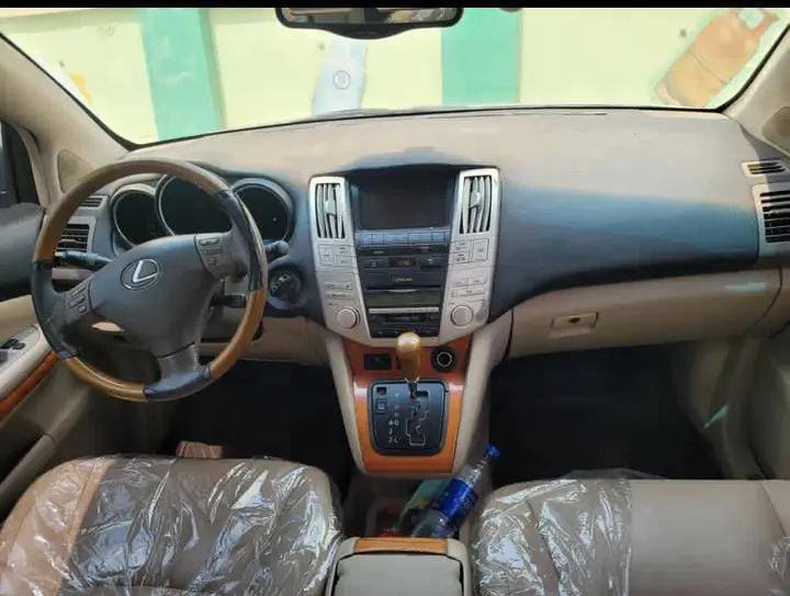 A picture of Rx330