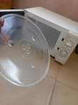 A picture of MICROWAVE YA NIKAI. INA MATUMIZ KIDOGO MNO YA UMEME