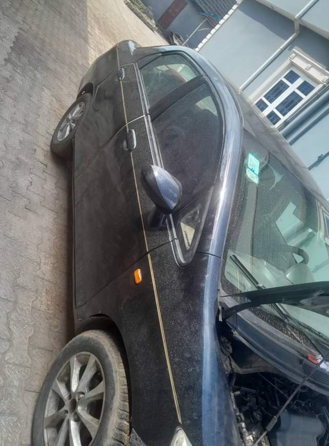 A picture of 2008 honda city engine and gear ok ac working body