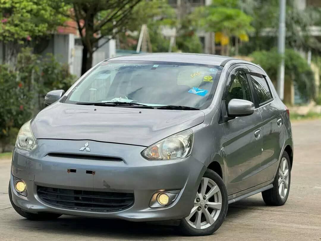 A picture of 2015 Mitsubishi mirage