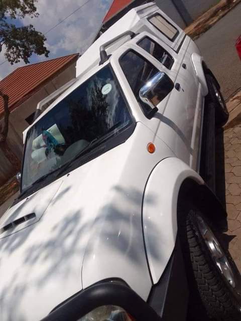 AUTO F.