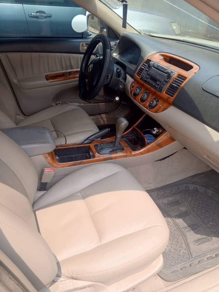 A picture of Very sharp 2004 Toyota Camry big daddy v6