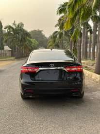A picture of Direct Belgium 2016 Toyota AVALON