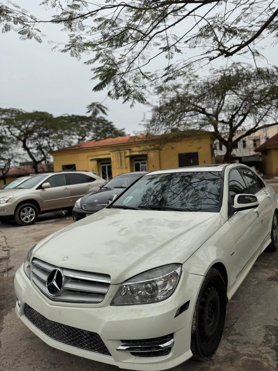 A picture of C300