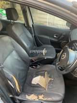 A picture of 2006 RENAULT CLIO 3
