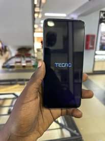 A picture of Camon 17