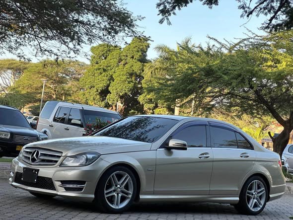 A picture of MERCEDES BENZ