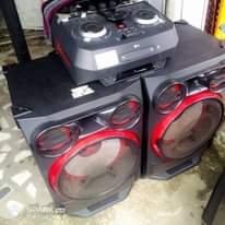 A picture of Clean fairly used 5000 watts LG Home theatre. 950k Nine