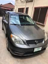 A picture of Wow Toyota matrix going going now frist body I don