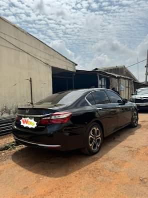A picture of Fast cash needed 20142017 Honda Accord Sport v4 fullest option