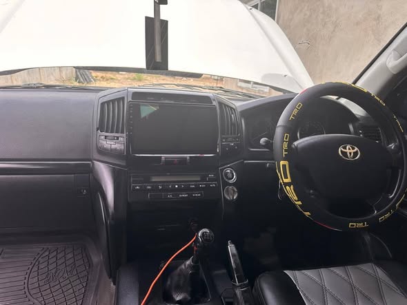A picture of 2009 LANDCRUISER GX V8 FOR SALE