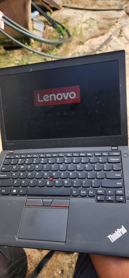 A picture of LENOVO THINKPAD X260
