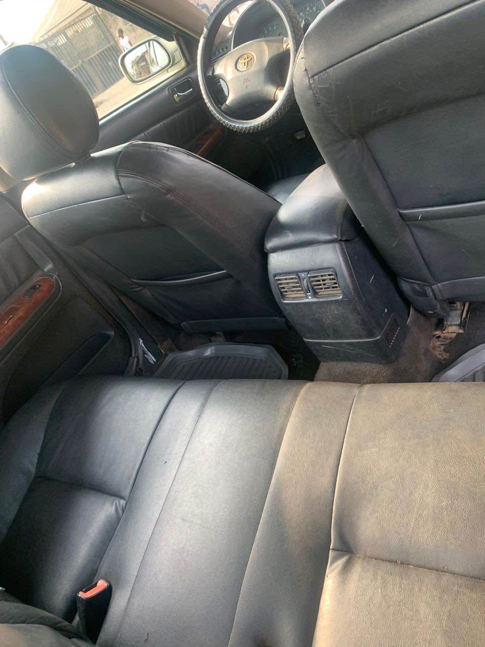 A picture of Toyota Camry 2004.
