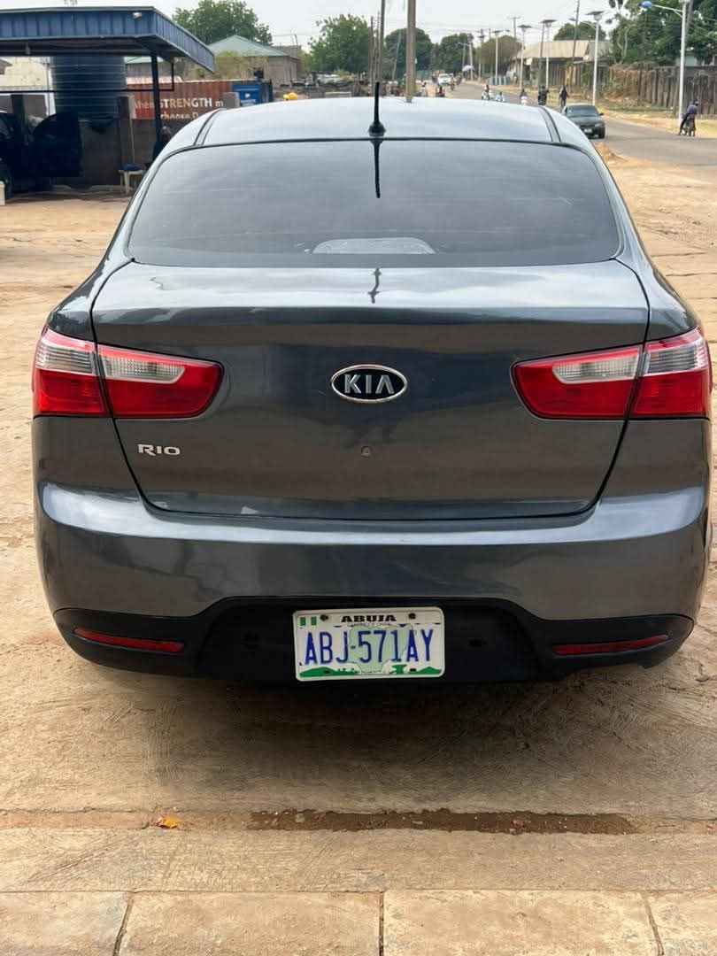 A picture of 2013 Kia rio