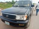 A picture of Toyota Land cruiser for sale everything is working price 2