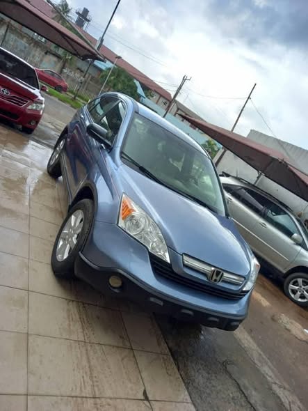 A picture of 2008 Honda cr v