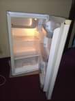 A picture of Hotpoint fridge single door inagandisha sana na kupoza vzr bei