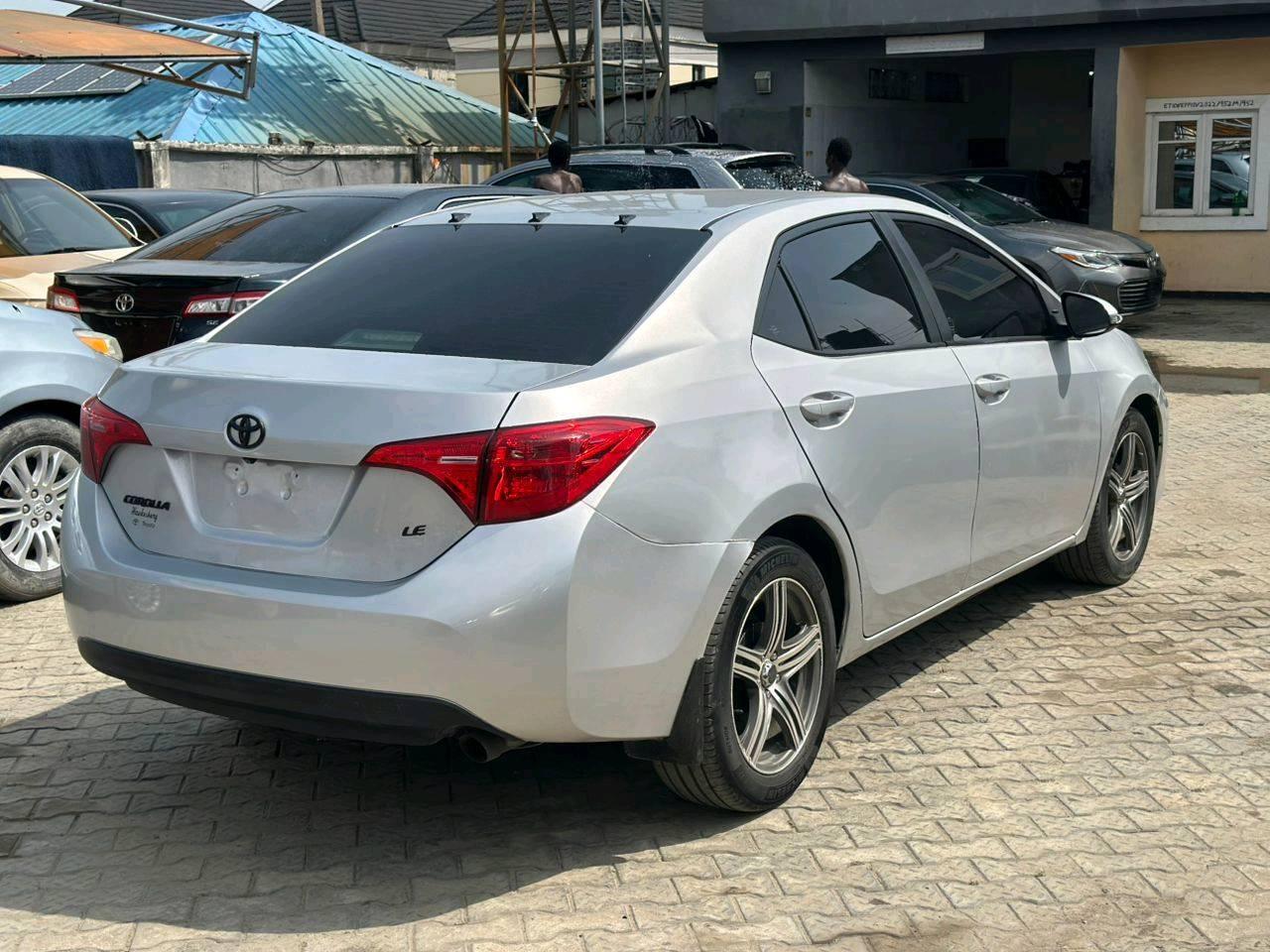A picture of MASSIVE DISTRESS Tokunbo 2015 corolla TOKS 2024 ENTRY Accident free