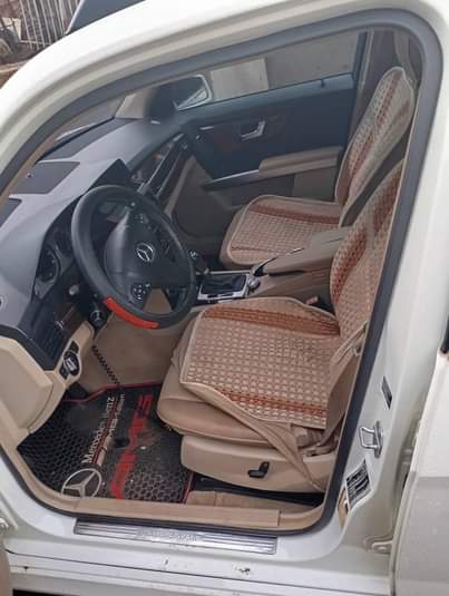 A picture of Highest grade GLK 4MATIC 350 2012 11 model Everything is