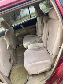 A picture of 2008 Toyota Highlander Very clean