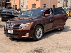 A picture of 2010 Toyota Venza V4 engine First user from toks