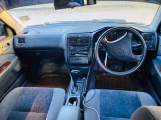 A picture of TOYOTA CARINA TI