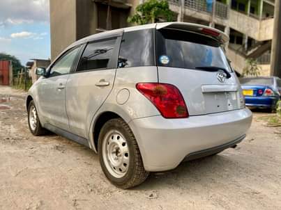 used toyota ist