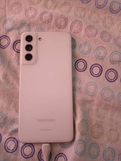 samsung s21