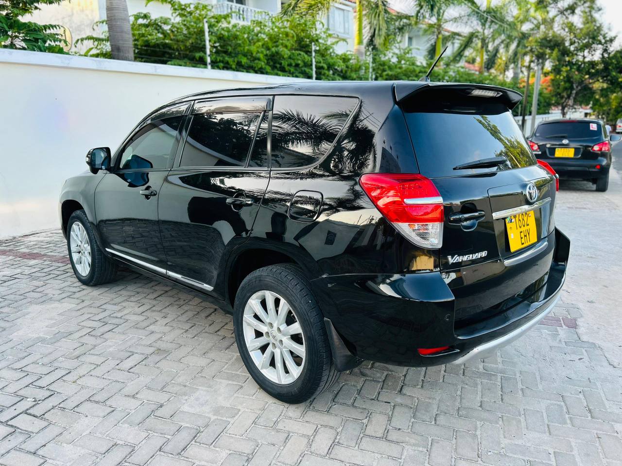 A picture of Toyota Vanguard