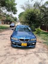 bmw 318i