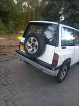 suzuki escudo