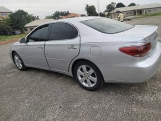 A picture of 2005 Lexus Es330