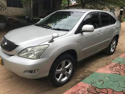 A picture of Toyota harrier new model