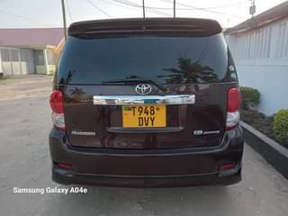 A picture of TOYOTA RUMION